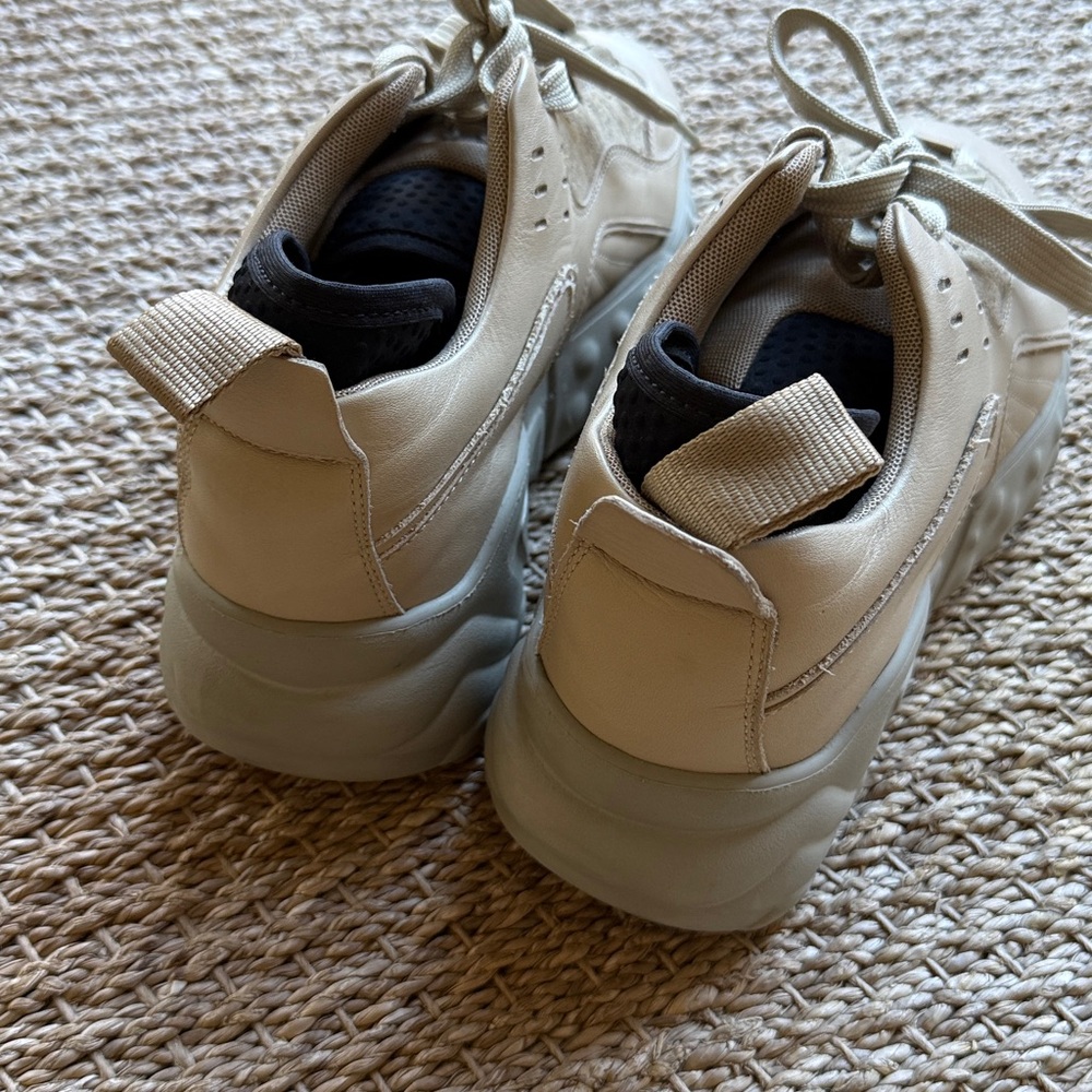 ACNE Studios Manhattan Sneakers, size 8, 38 - Picture 4 of 6